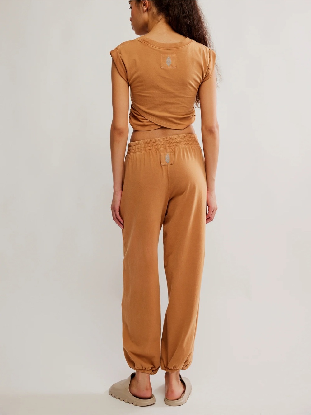 NWT FREE PEOPLE Hot Shot Jogger! - Picture 4 of 9